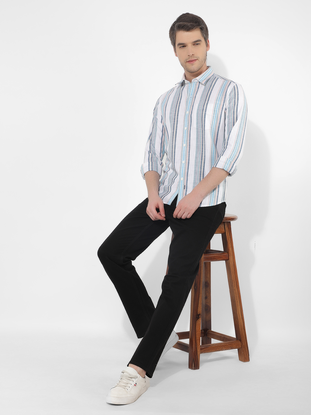 Numero Uno Men Striped Multicolor Shirt
